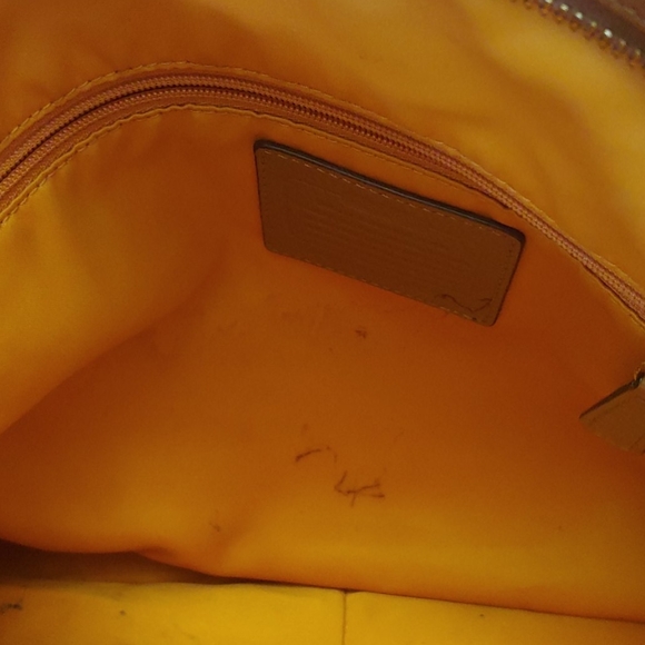 Coach purse - Picture 4 of 6